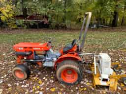 Kubota B7100HST 4×4 with 48″ Pull Type Finish Mower
