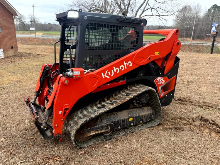 2023 Kubota SVL75-3 Cab Heat/Air with Hydraulic Quick Coupler with Warranty