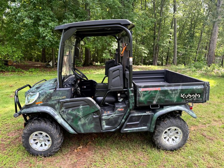 2024 Kubota RTV-X1120 Canopy/Windshield/Winch only 50 hours