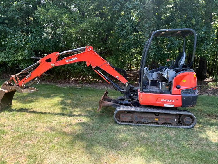 2020 Kubota KX033-4R1 7800lb. Mini Excavator with only 1000 hours